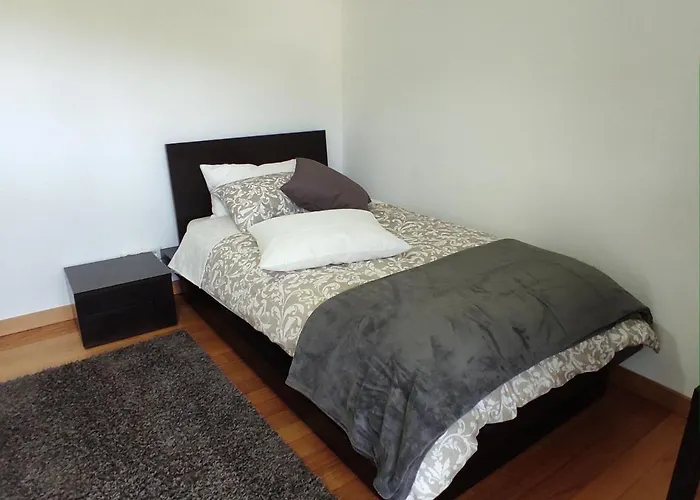 Casa Bocelinhas 게스트하우스 3*